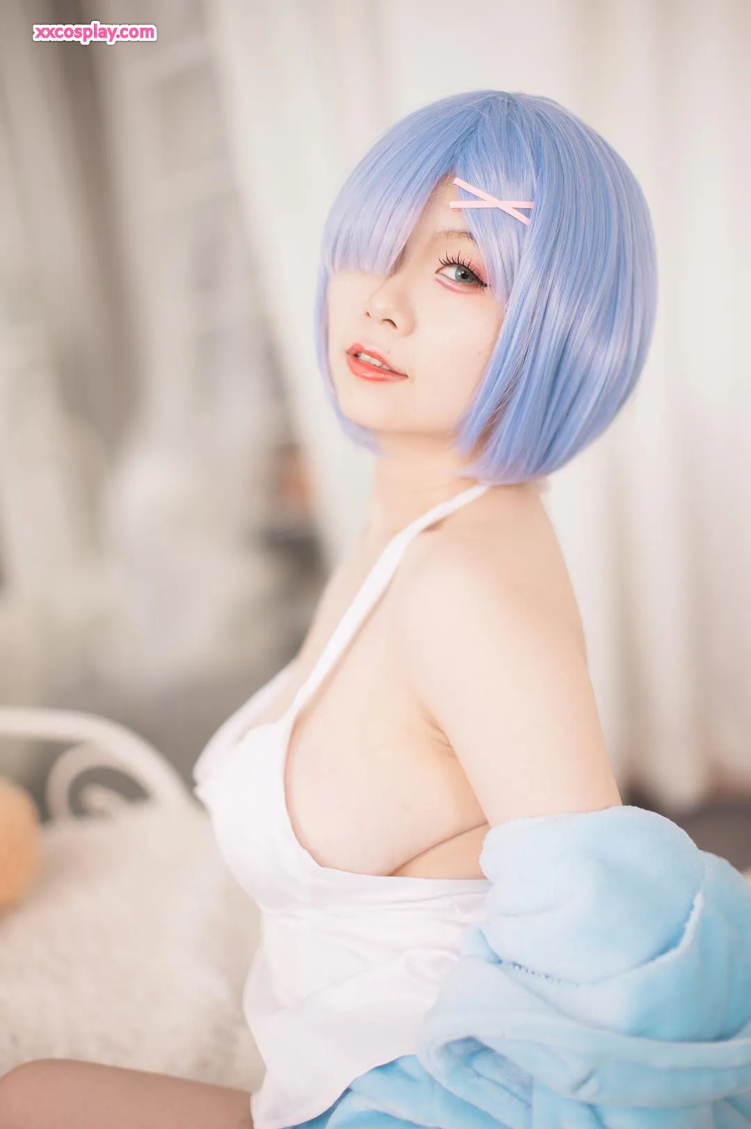 Moye 787 as Captain Rem